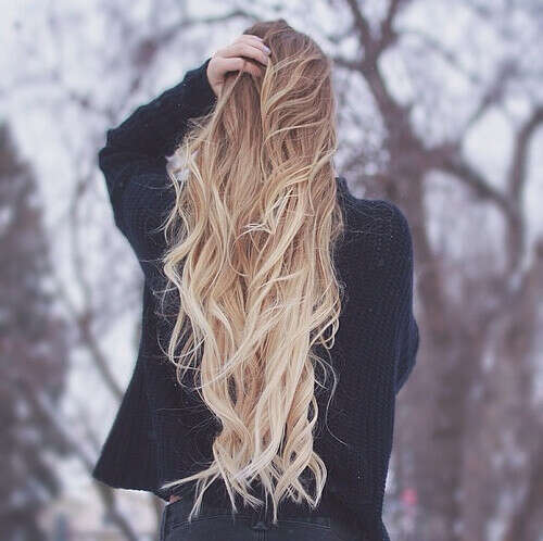 Фото Девушки С Длинными Волосами Зимой