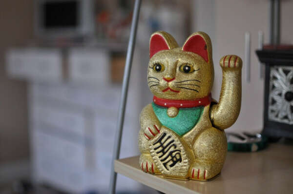 Керамический Maneki Neko