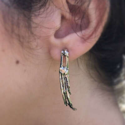 Frog feet earrings