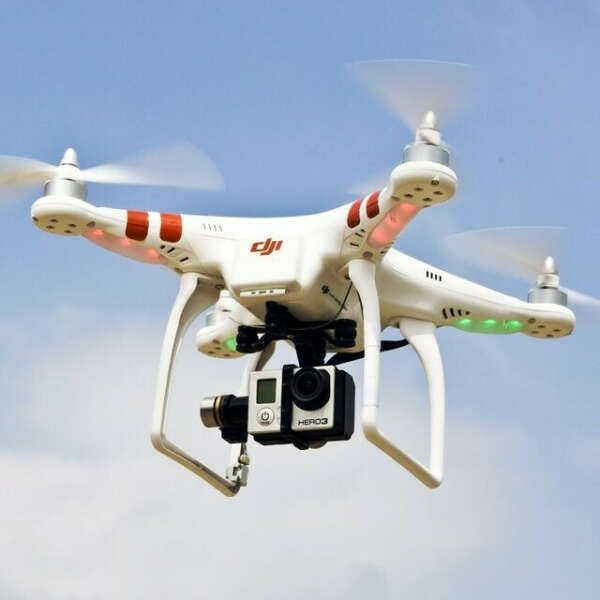 DJI Phantom Quadcopter w/ GoPro Mount