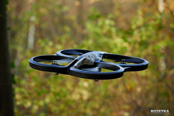 Квадрокоптер Parrot AR.Drone 2.0 GPS Edition Sand