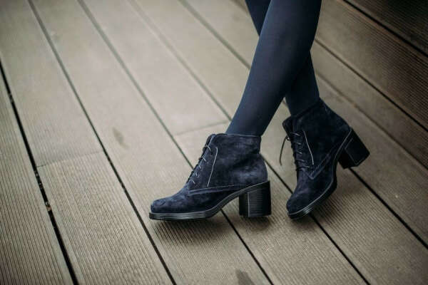 Женские ботинки цвет темно-синий, натуральная замша, BASARAB