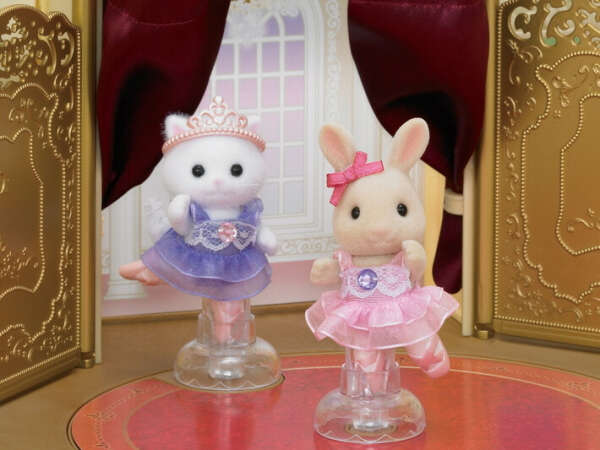 Sylvanian Families Набор фигурок Друзья-балерины