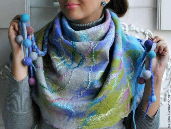 Валяный шарф-бактус Акварели – купить в интернет-магазине на Ярмарке Мастеров с доставкой