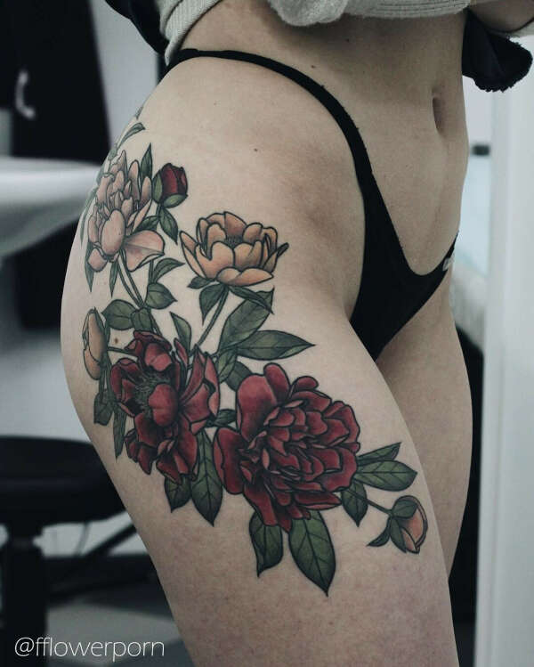 Tatto by Olga Nekrasova (@fflowerporn)