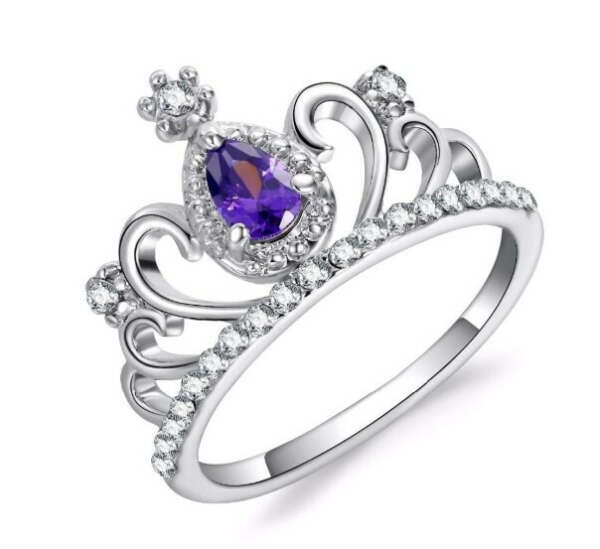 Unique Crown Ring With Premium Crystal