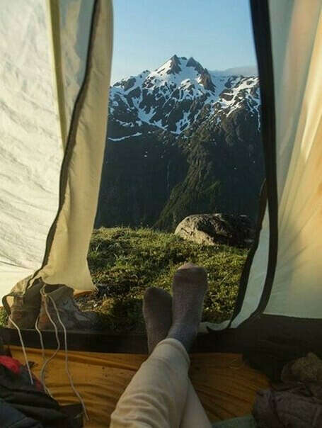 Ночевать в палатке