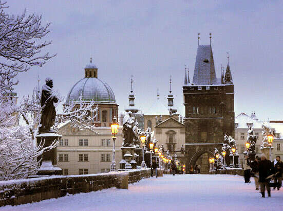 Зимой в Прагу