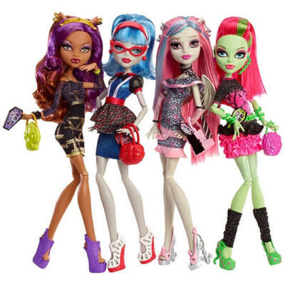 Набор из 4 кукол Monster High "Ghouls night out"