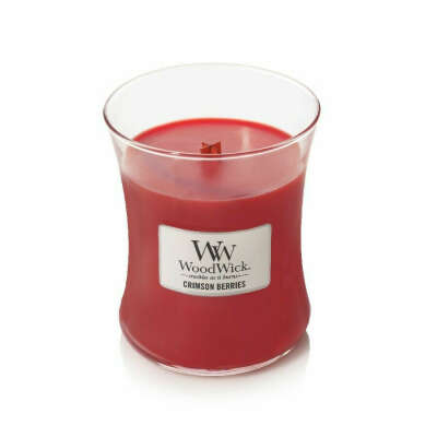 Ароматическая свеча с ароматом рождественских ягод Woodwick Medium Crimson Berries 275 г