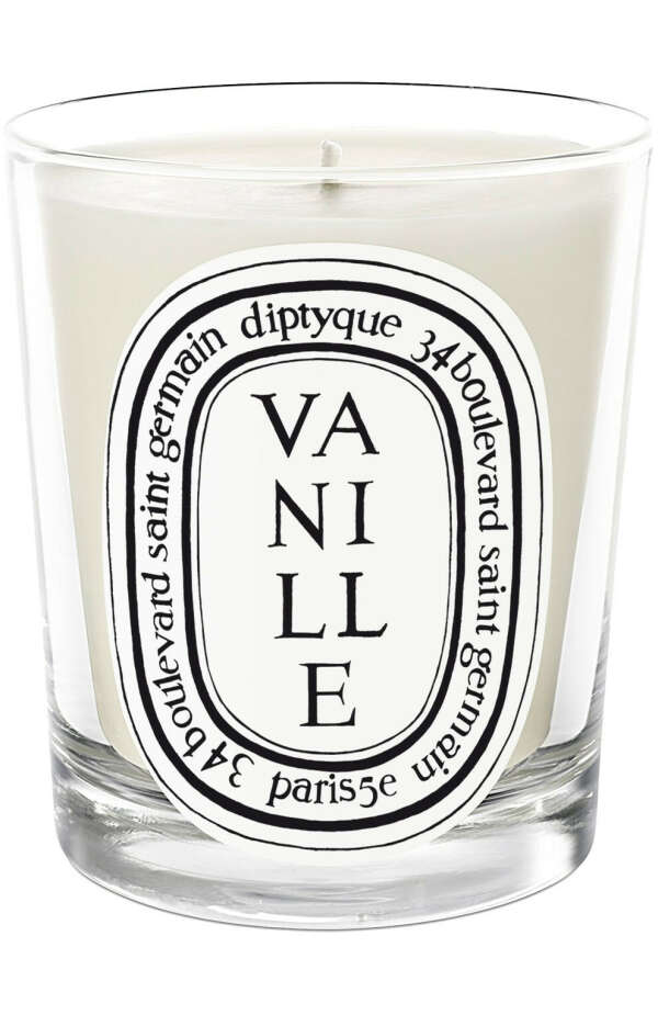 Свеча Vanille DIPTYQUE — купить за 5710 руб. в интернет-магазине ЦУМ, арт. 3700431408648