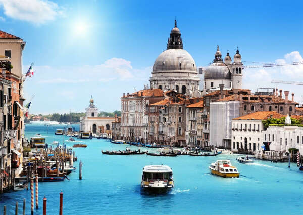 Побывать в Венеции