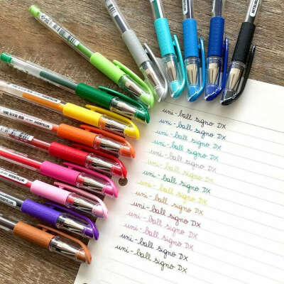 Разноцветные гелевые ручки