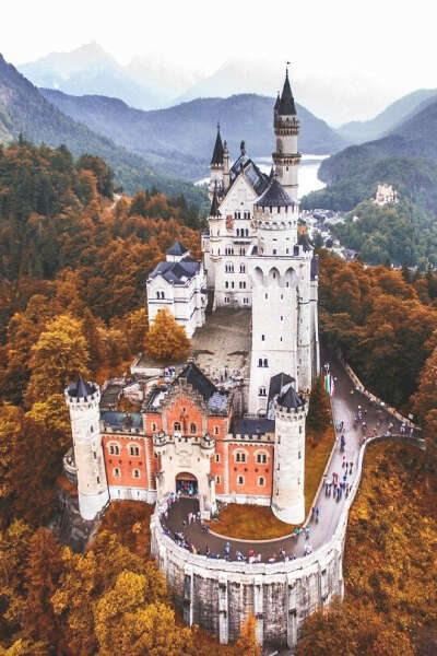 Neuschwanstein Castle