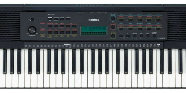 YAMAHA PSR-E273