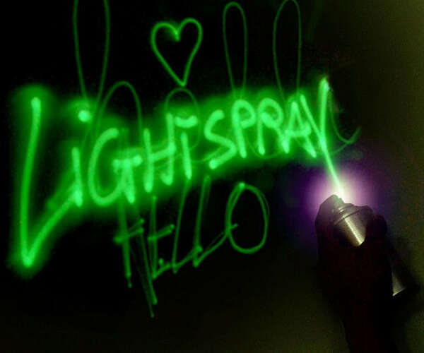 Glow in the dark spray paint