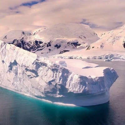 Совершить экспедицию в Антарктиду