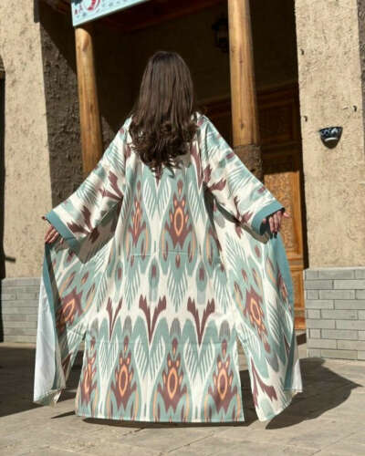 Узбекский халат-накидка (чапан/абайя) размер L (48-50)