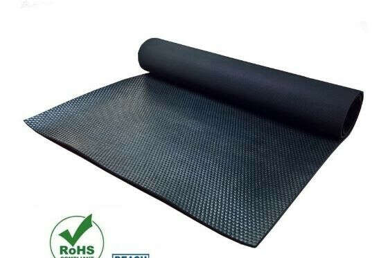 Hamerslag rubber vloer met inlage| 10mm dik | 130cm breed | per strekkende meter