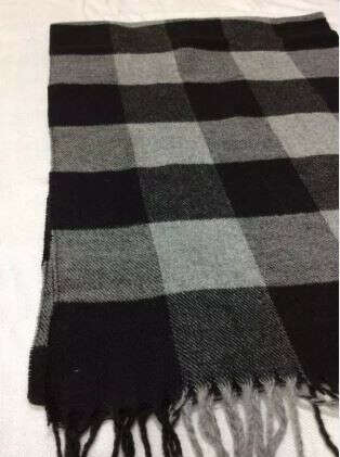 Cotton scarf for Man with Black and grey Checks.