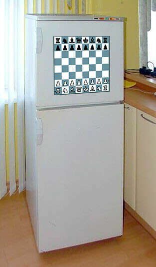 Магниты на холодильник в форме шахмат