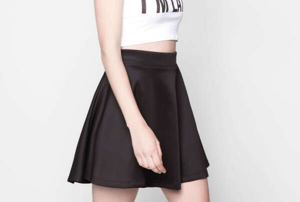 http://www.pullandbear.com/ru/ru/для-женщин/юбки-c29024.html?NEWCOLLECTION#/4293534/%D0%AE%D0%91%D0%9A%D0%90%20%D0%91%D0%90%D0%97%D0%9E%D0%92%D0%90%D0%AF%20%D0%98%D0%97%20%D0%9D%D0%95%D0%9E%D0%9F%D0%A0%D0%95%D0%9D%D0%90