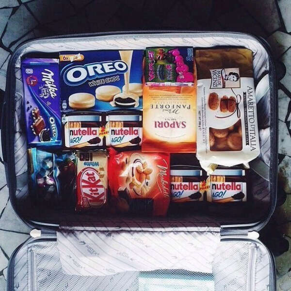 Собрать такой чемодан и уехать с друзьями в путешествие
