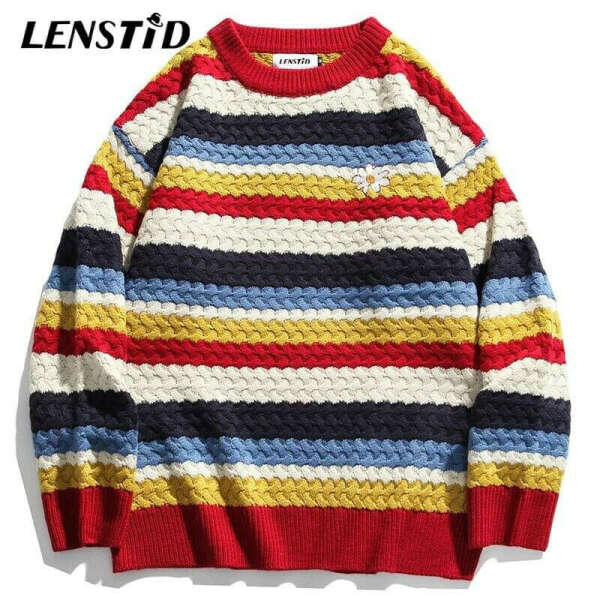 клевый цветной свитер