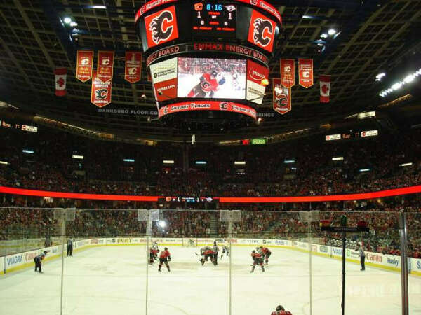 Посетить матч Calgary Flames