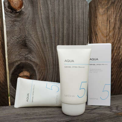 Misha Aqua Sunscreen)