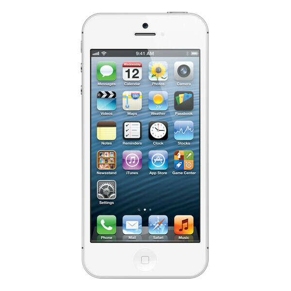 Смартфон Apple iPhone 5 32Gb White (MD300RU/A)