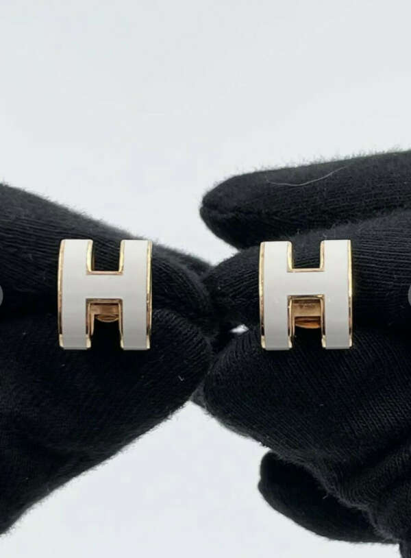 Hermés H Earings