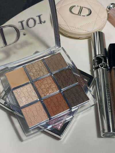 Палетка Dior Backstage eye palette в теплой гамме