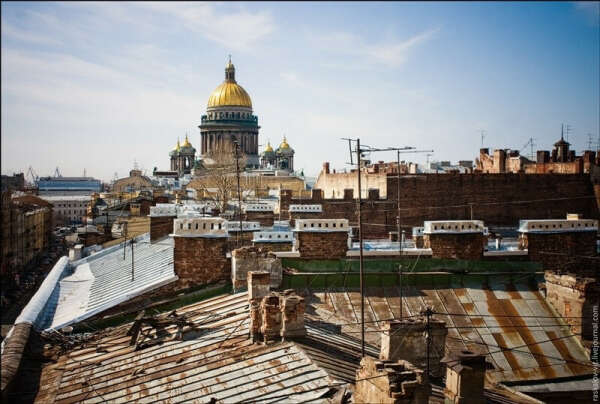 Прогулка по крышам Петербурга