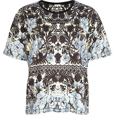 Black textured floral print t-shirt