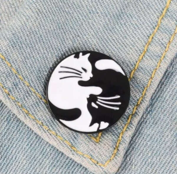 Значок Yin and Yang Cats Брошь Эмаль