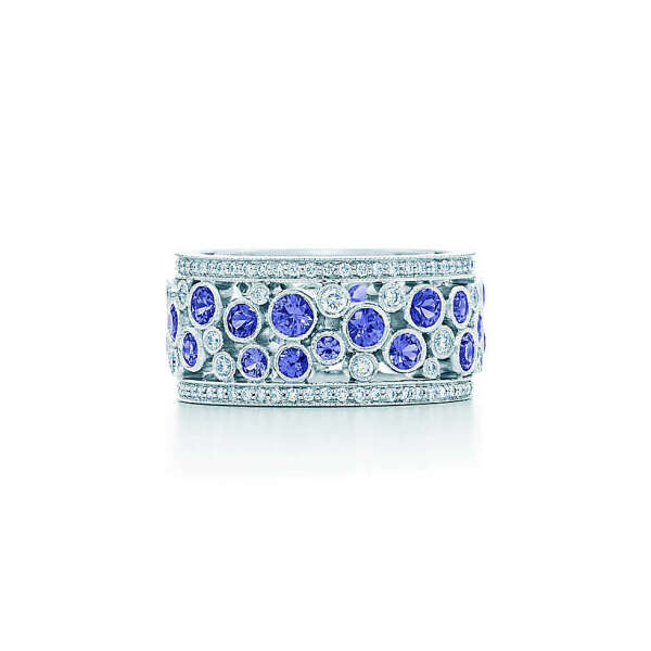 Tiffany & Co. -  Tiffany Cobblestone:Diamond and SapphireBand Ring