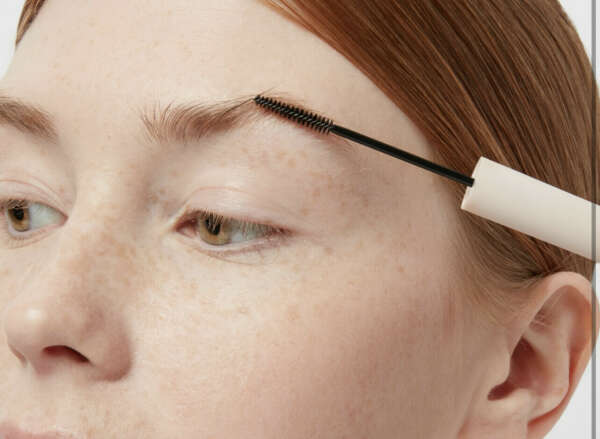 Гель для бровей Прозрачный  PUSY brow fix gel