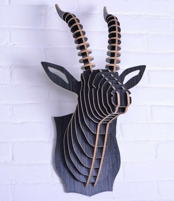 Декоративная голова антилопы