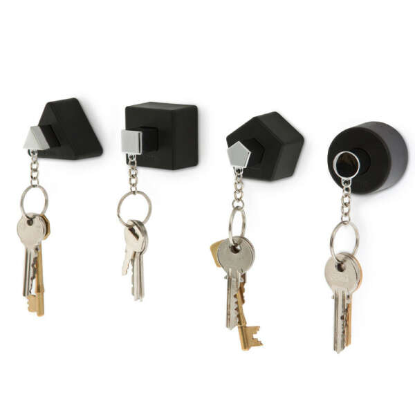 Настенные держатели для ключей с брелками Shapes 4 шт. черные