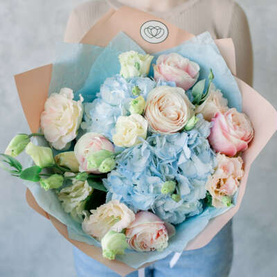 Голубой или синий букет цветов