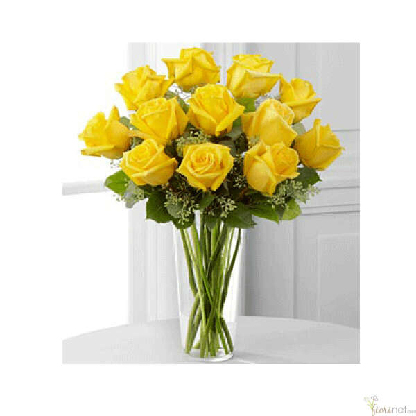 Arreglo de 12 rosas color amarillo