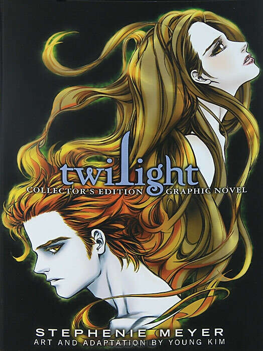 Twilight: The Graphic Novel Collector&#039;s Edition