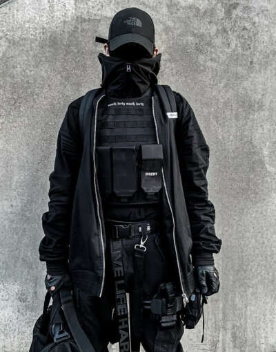 Любые аксессуары и одежда стиля Techwear/Darkwear