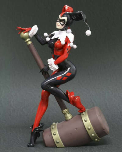 Фигурка Harley Quinn