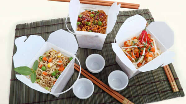 Китайская еда из коробочки