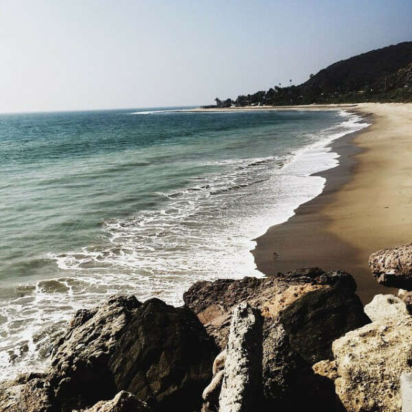 отдохнуть на калифорнийском пляже