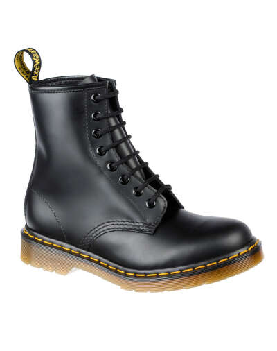 Dr. Martens 1460 8 Eye Boot in Smooth Black