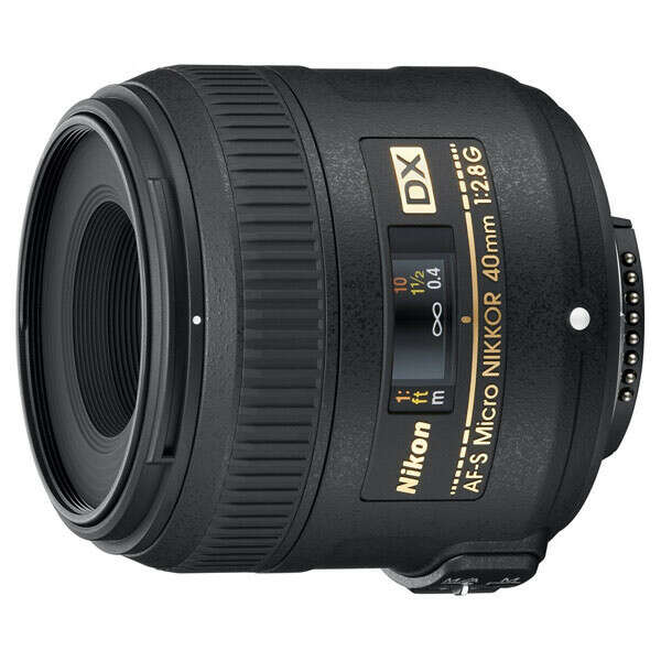 Объектив для ф-та Nikon Nikon AF-S DX NIKKOR Micro 40mm f/2.8G
