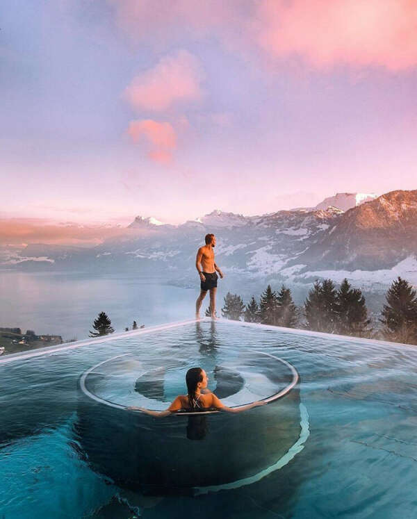 Я в горячей водичке в Hotel Villa Honegg,Швейцария